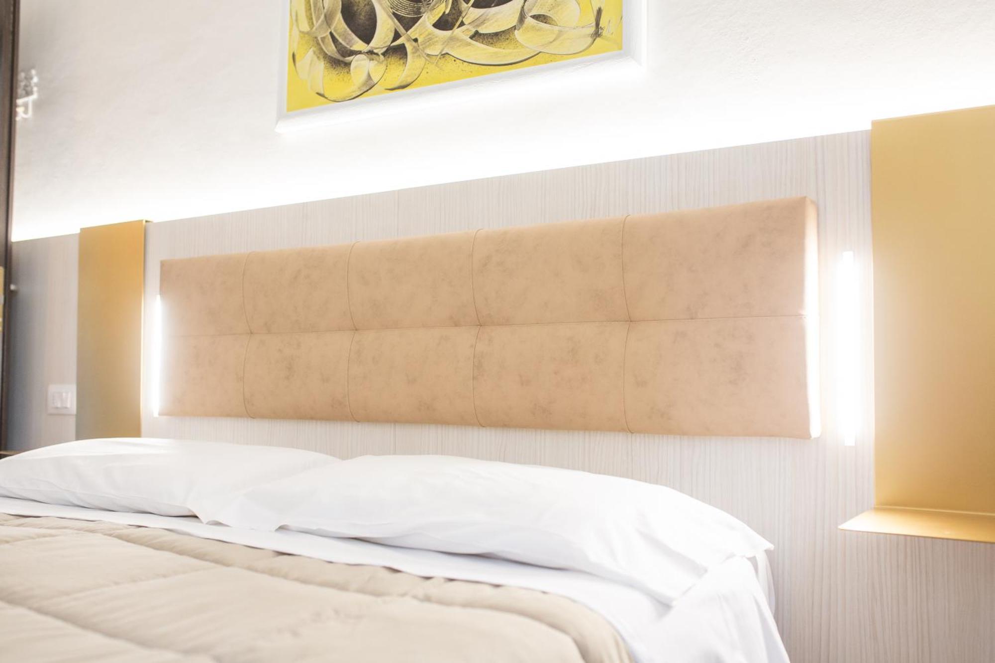 Liliana Hotel