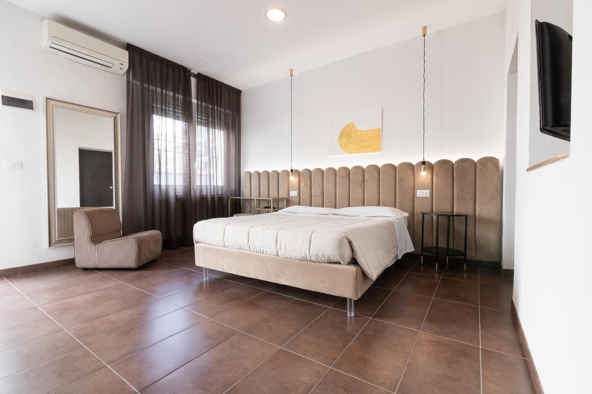 Liliana Hotel